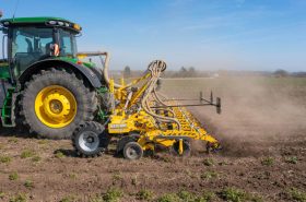 Zalety technologii uprawy gleby metodą Strip-Till