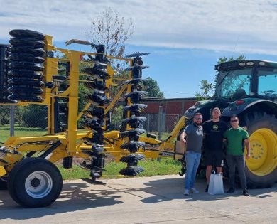 The owner of the machines together with the sales representative of the BEDNAR brand, Mr. Tsvetomir Kostov