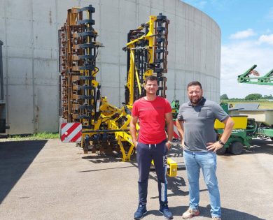 The owner of the machines, Mr. Domagoj Bokun, together with the sales representative of the BEDNAR brand, Mr. Tsvetomir Kostov