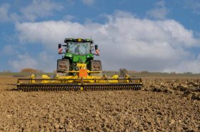 Підготовка під посів важких та твердих ґрунтів