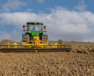 Підготовка під посів важких та твердих ґрунтів