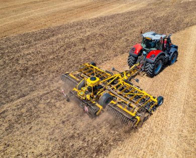 Last year, they purchased the SWIFTERDISC XO 8000 F cultivator…
