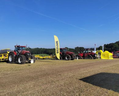 BEDNAR machines were presented with CASE IH tractors, our strategic partner