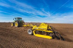 SWIFTER SE 12000 - wide-working width seedbed cultivator for perfect preparation of seedbed that combines up to 8 working operations in one, level pass
