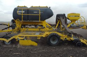 Коли у тебе універсальна сівалка BEDNAR OMEGA, іншої не треба