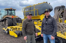 Коли у тебе універсальна сівалка BEDNAR OMEGA, іншої не треба