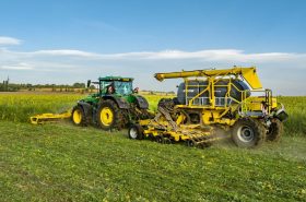 DIRECTO NO seed drill enables direct drilling into large amounts of biomass