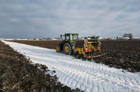 Winter soil tillage with the cutter disc section out of work