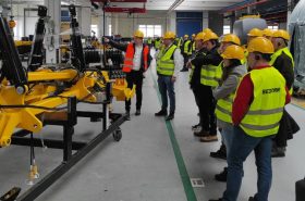 Klienci polskiego dealera ZAWADZKA poznali proces produkcji maszyn BEDNAR