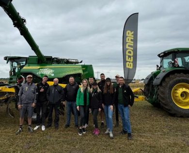Przedstawiciele BEDNAR Polska oraz Agro-Efekt na Dniu Pola „Żniwa i Siew z Top Agrar i Profi”