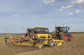 Universal Seed Drill OMEGA OO_L at AGROmashEXPO