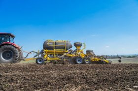 BEDNAR FMT seed drill MATADOR MO in the field
