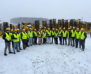 navchannya servisnykh komand dyleriv na zavodi bednar foto zvit 1