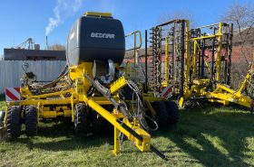 Компактор SWIFTER SO8000F та сівалка OMEGA OO4000RFL придбані 2022 року