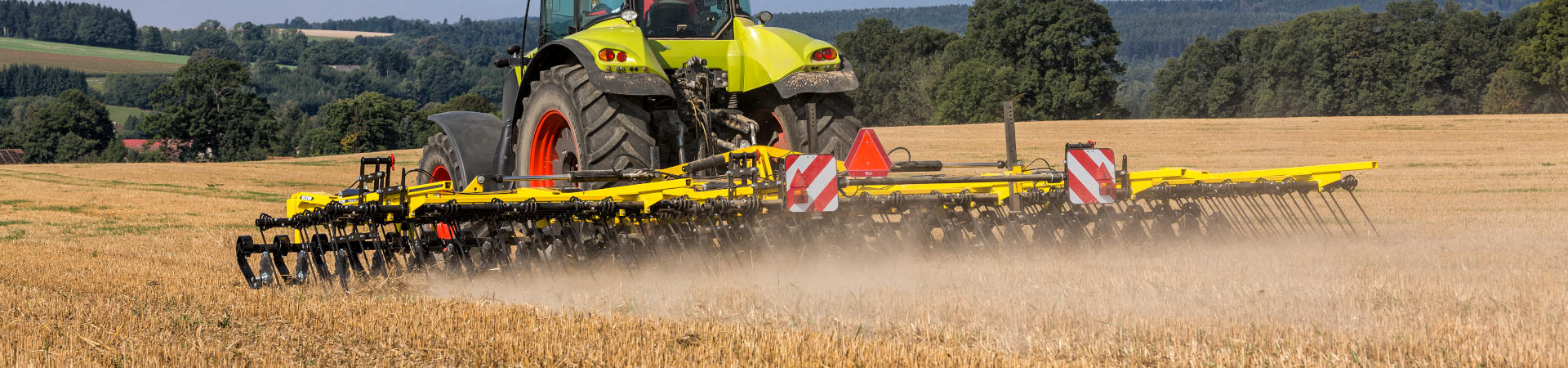 Nesené polní brány za traktor