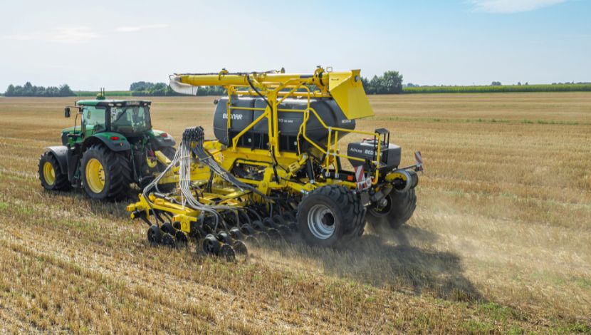 DIRECTO NO seed drill at work
