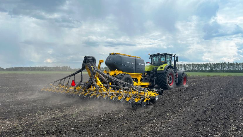 GIRONA GN coulter seeding bar