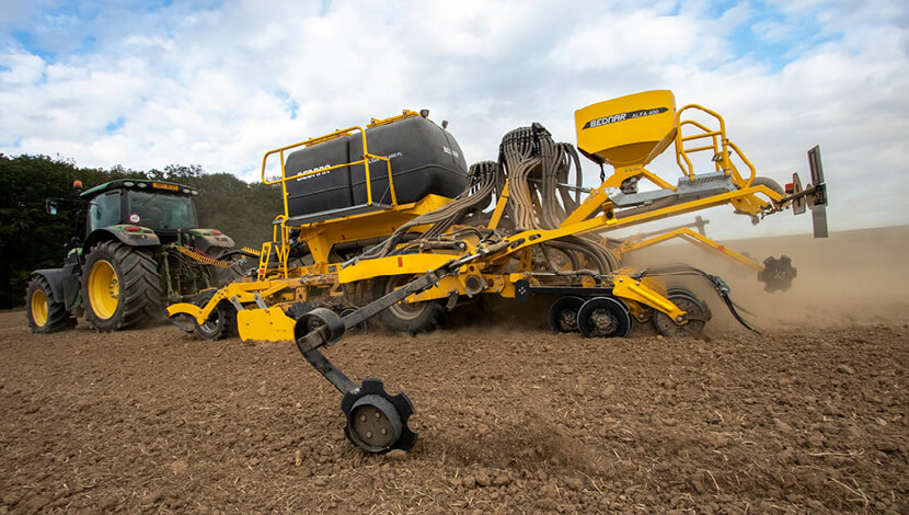 ALFA DRILL + secí stroj