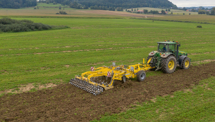 WENN SIE KEINEN TRAKTOR MIT DREIPUNKT-KRAFTHEBER HABEN, DANN HABEN SIE CADDY CD