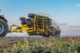 DIRECTO NO gallery's photo of a working machine in the field6